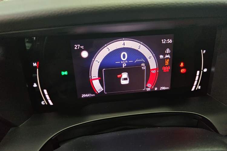 Used Toyota Camry 2024 2.0 GVP Luxury Edition Instrument Cluster