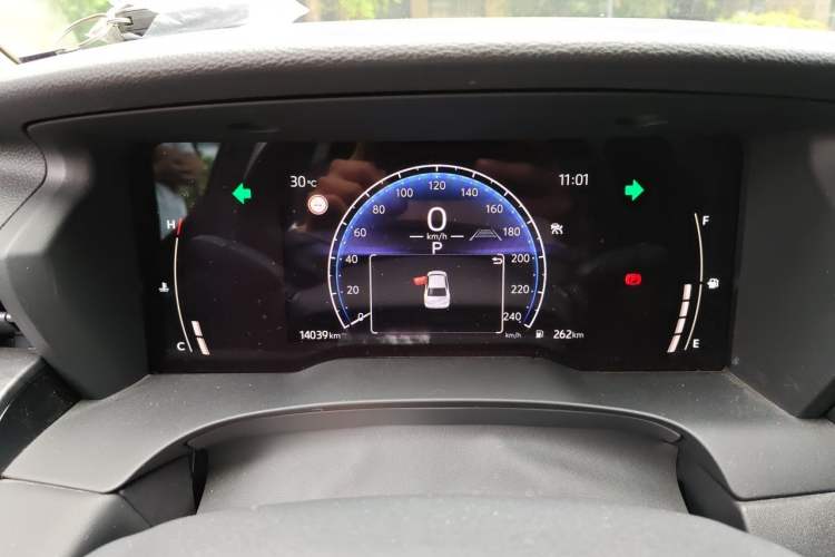 Used Toyota Camry 2024 2.0 GVP Luxury Edition Instrument Cluster