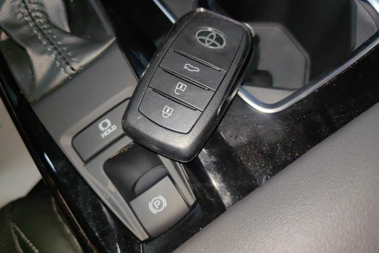 Used Toyota Camry 2024 Dual-Engine 2.5HG Prestige Edition Interior 1