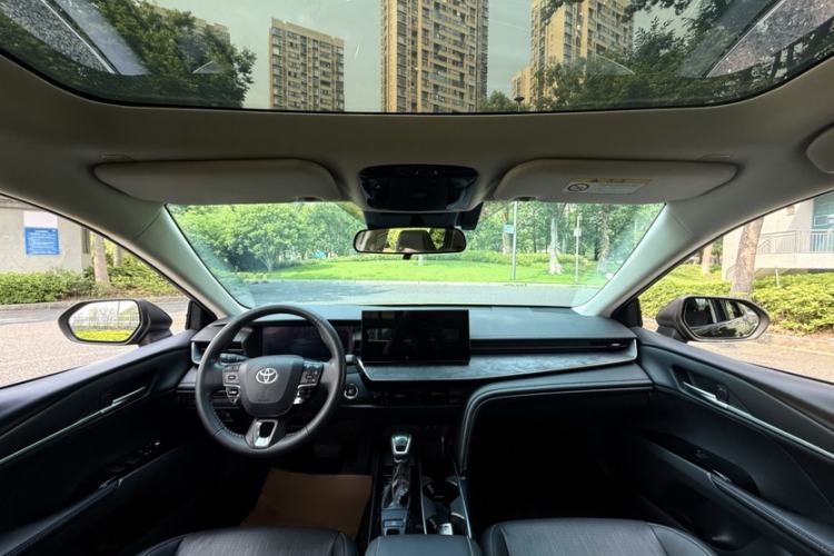 Used Toyota Camry 2024 2.0G Prestige Edition Interior 3