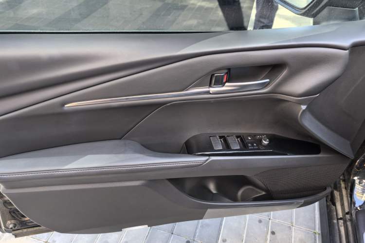 Used Toyota Camry 2024 Dual-Motor 2.0 HGVP Luxury Edition Interior 6