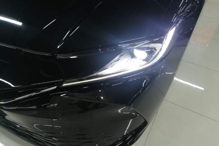 Used Toyota Camry 2024 Dual-Motor 2.0 HE Elite Edition Left Front Headlight