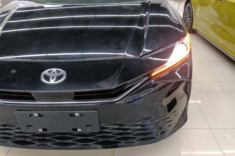 Used Toyota Camry 2024 Dual-Motor 2.0 HE Elite Edition Left Front Headlight