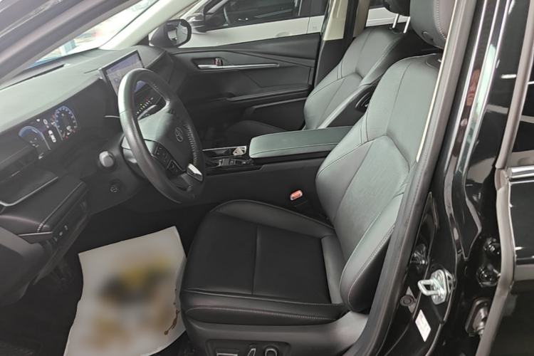 Used Toyota Camry 2024 Dual-Engine 2.5HG Prestige Edition Left Front Seat