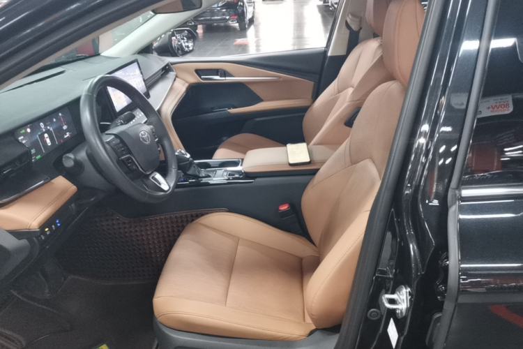 Used Toyota Camry 2024 Dual-Motor 2.0 HG Premium Edition Left Front Seat