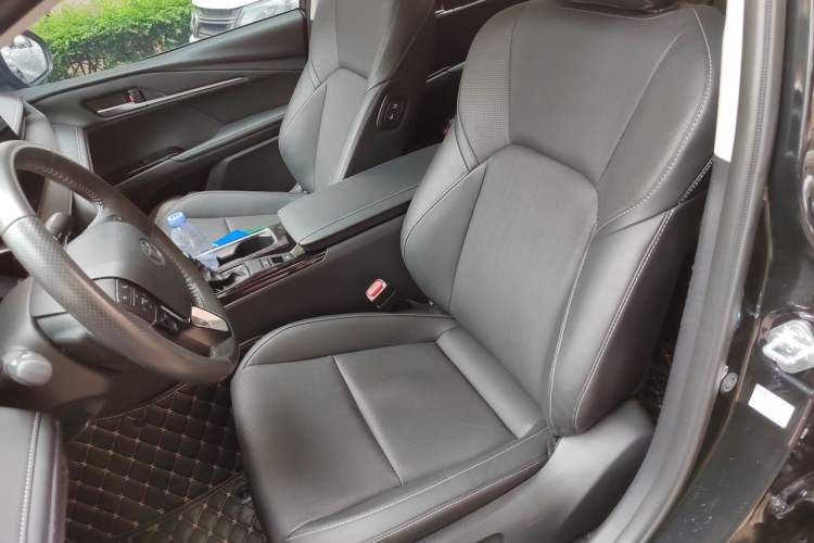 Used Toyota Camry 2024 Dual-Motor 2.0 HG Premium Edition Left Front Seat