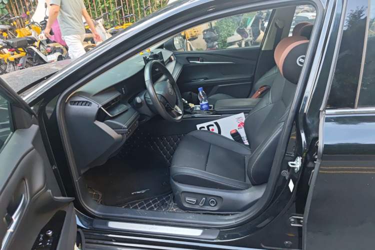 Used Toyota Camry 2024 2.0G Prestige Edition Left Front Seat