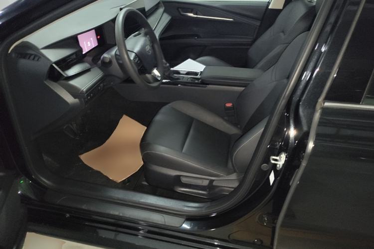 Used Toyota Camry 2024 2.0E Elite Edition Left Front Seat