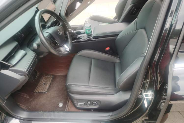 Used Toyota Camry 2024 Dual-Motor 2.0 HGVP Luxury Edition Left Front Seat