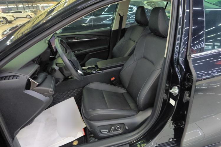 Used Toyota Camry 2024 Dual-Motor 2.0 HG Premium Edition Left Front Seat