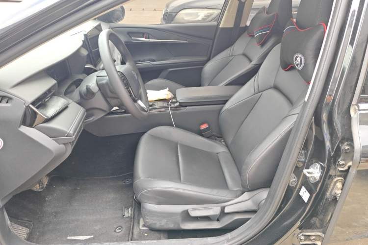 Used Toyota Camry 2024 Dual-Motor 2.0 HE Elite Edition Left Front Seat