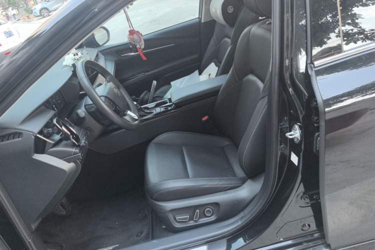 Used Toyota Camry 2024 Dual-Engine 2.5HG Prestige Edition Left Front Seat