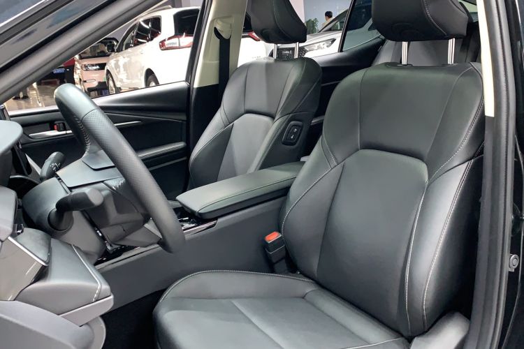 Used Toyota Camry 2024 Dual-Motor 2.0 HGVP Luxury Edition Left Front Seat