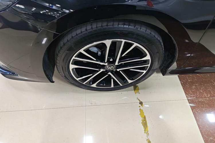 Used Toyota Camry 2024 Dual-Engine 2.5HG Prestige Edition Left Front Wheel Hub