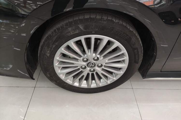 Used Toyota Camry 2024 2.0 GVP Luxury Edition Left Front Wheel Hub