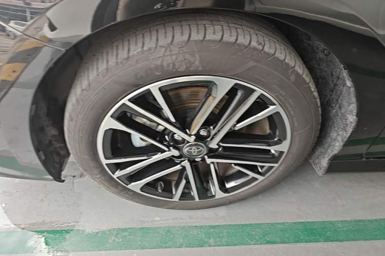 Used Toyota Camry 2024 Dual-Engine 2.5HG Prestige Edition Left Front Wheel Hub
