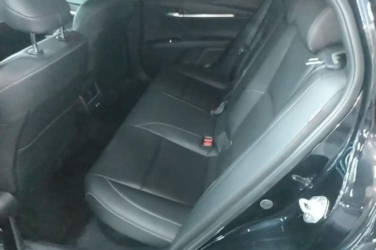 Used Toyota Camry 2024 Dual-Motor 2.0 HGVP Luxury Edition Left Rear Seat