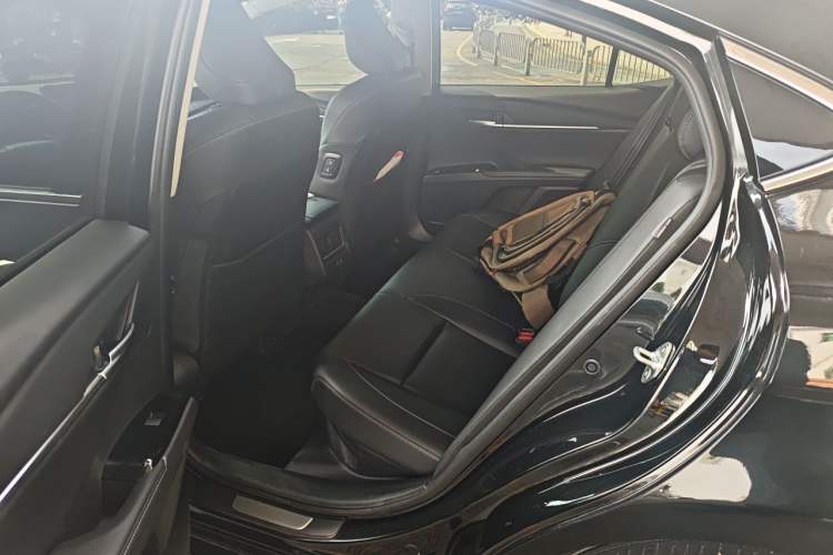 Used Toyota Camry 2024 Dual-Motor 2.0 HGVP Luxury Edition Left Rear Seat
