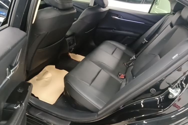 Used Toyota Camry 2024 Dual-Motor 2.0 HE Elite Edition Left Rear Seat