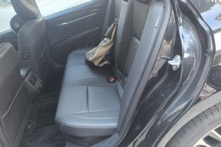 Used Toyota Camry 2024 Dual-Engine 2.5HG Prestige Edition Left Rear Seat