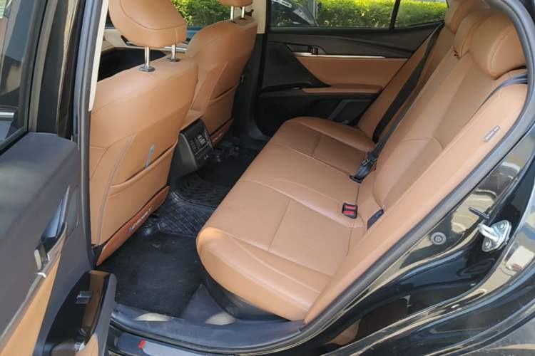 Used Toyota Camry 2024 Dual-Motor 2.0 HG Premium Edition Left Rear Seat