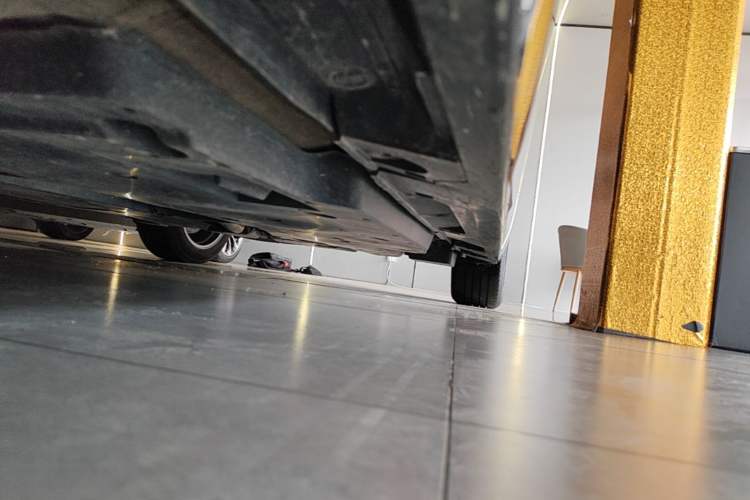 Used Toyota Camry 2024 Dual-Motor 2.0 HGVP Luxury Edition Left Side Sill