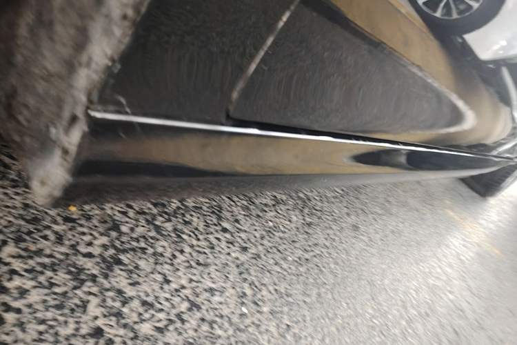 Used Toyota Camry 2024 Dual-Motor 2.0 HGVP Luxury Edition Left Side Sill