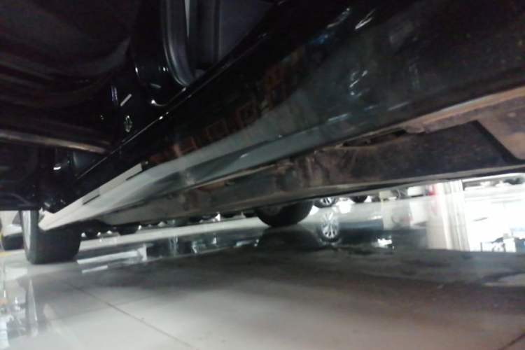 Used Toyota Camry 2024 Dual-Motor 2.0 HE Elite Edition Left Side Sill
