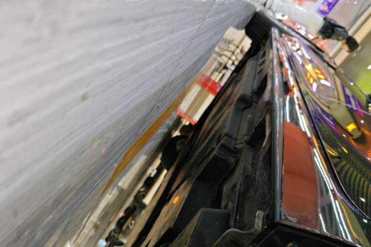 Used Toyota Camry 2024 Dual-Motor 2.0 HG Premium Edition Left Side Sill