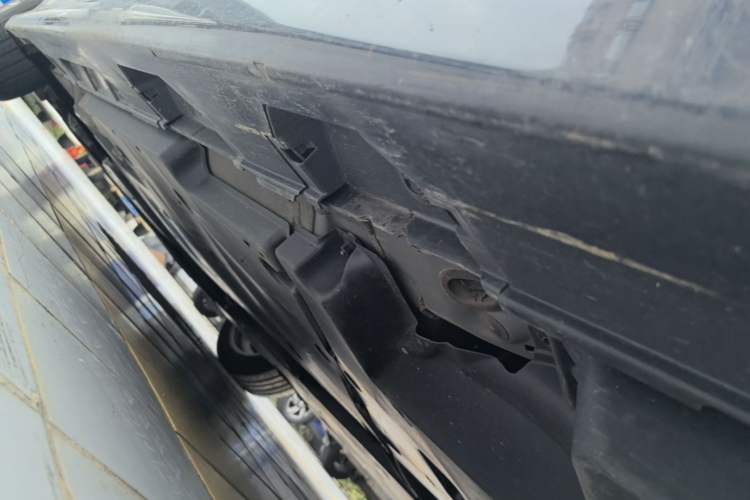 Used Toyota Camry 2024 2.0 GVP Luxury Edition Left Side Sill