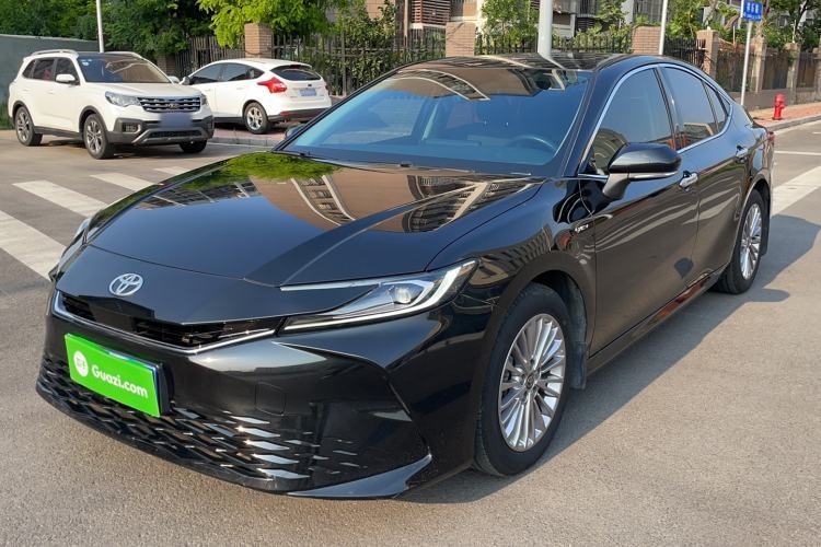 Used Toyota Camry 2024 Dual-Motor 2.0 HGVP Luxury Edition Guazi used car, China used car export, Used car for sale, Used  cars, Cheapest cars for sale