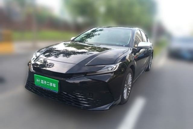 Used Toyota Camry 2024 Dual-Motor 2.0 HE Elite Edition