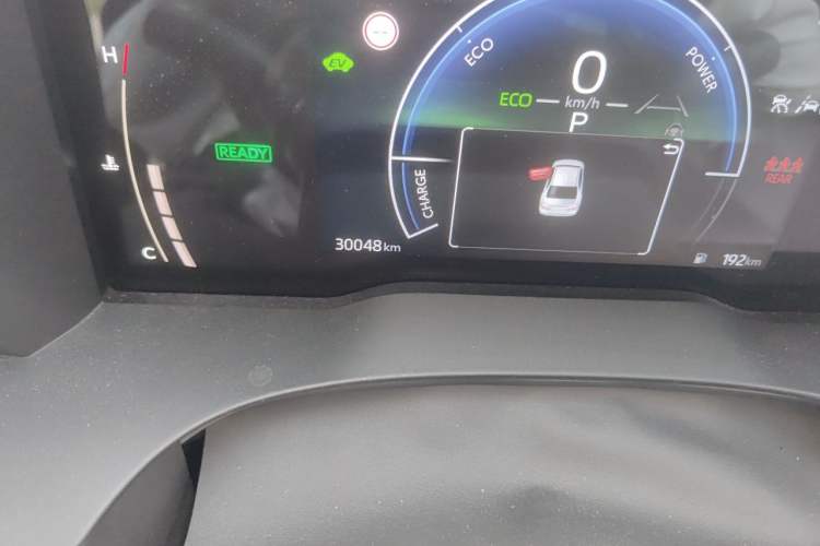 Used Toyota Camry 2024 Dual-Motor 2.0 HE Elite Edition Odometer Close Up