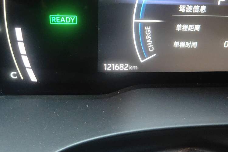 Used Toyota Camry 2024 Dual-Motor 2.0 HGVP Luxury Edition Odometer Close Up