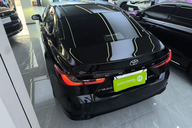 Used Toyota Camry 2024 Dual-Motor 2.0 HE Elite Edition Rear Left 45 Deg