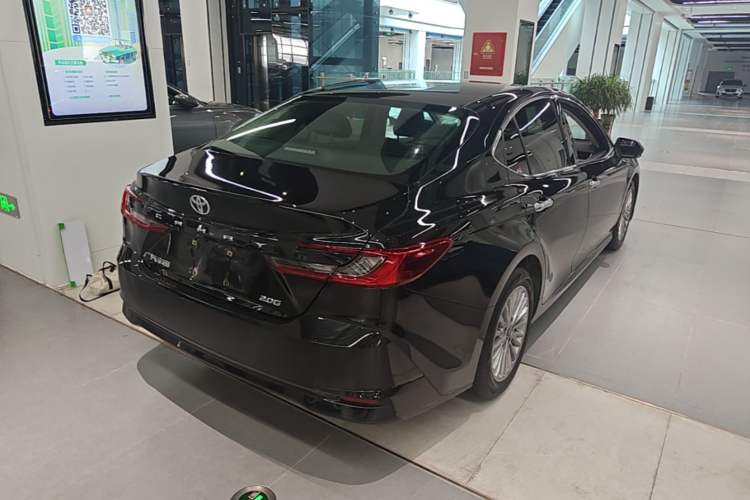 Used Toyota Camry 2024 2.0G Prestige Edition Rear Right 45 Deg
