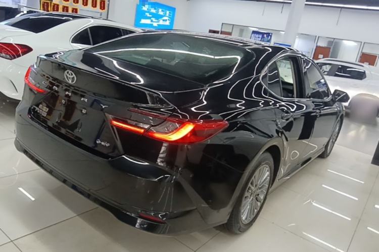 Used Toyota Camry 2024 Dual-Motor 2.0 HE Elite Edition Rear Right 45 Deg