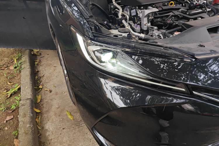 Used Toyota Camry 2024 2.0 GVP Luxury Edition Right Front Headlight