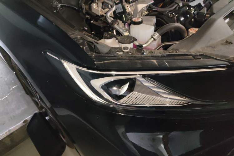 Used Toyota Camry 2024 Dual-Motor 2.0HS Sport Edition Right Front Headlight