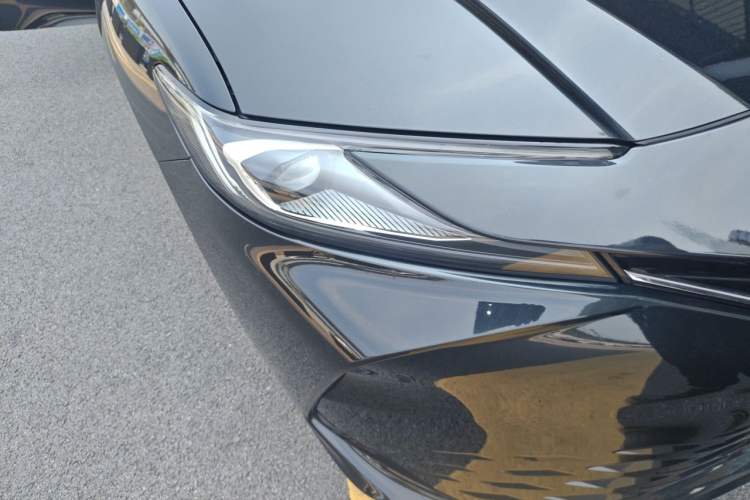 Used Toyota Camry 2024 2.0G Prestige Edition Right Front Headlight