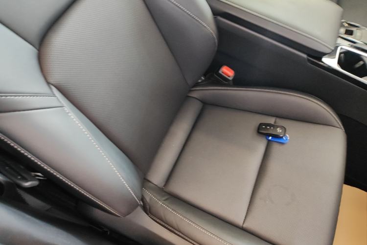 Used Toyota Camry 2024 Dual-Motor 2.0 HGVP Luxury Edition Right Front Seat