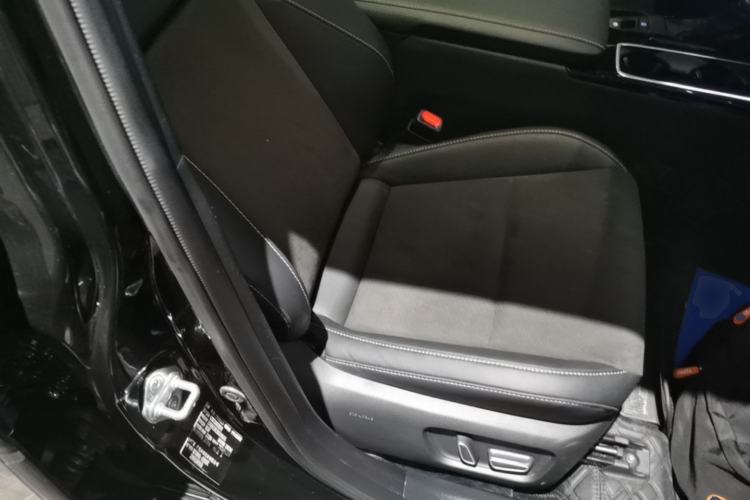 Used Toyota Camry 2024 Dual-Motor 2.0HS Sport Edition Right Front Seat