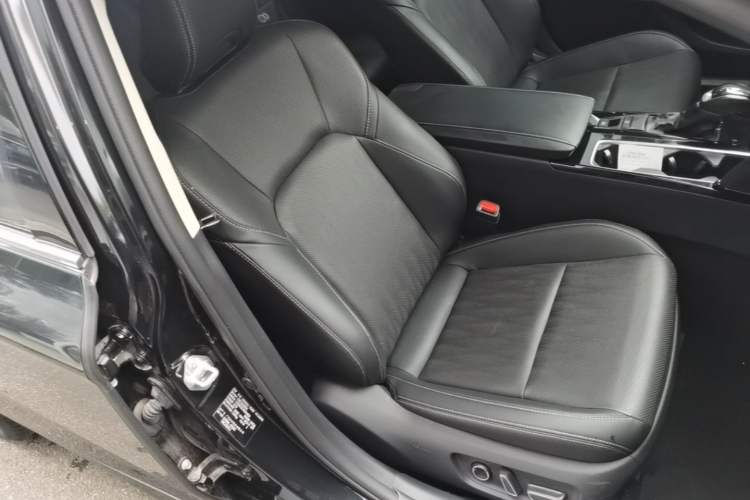 Used Toyota Camry 2024 Dual-Motor 2.5HQ Flagship Edition Right Front Seat
