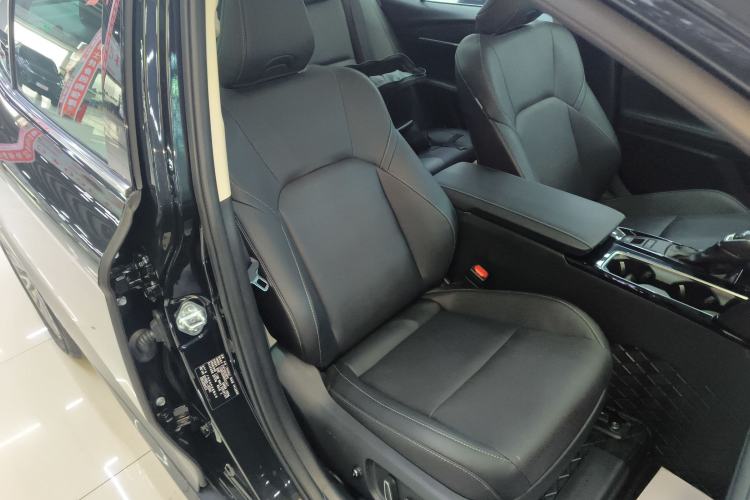 Used Toyota Camry 2024 Dual-Motor 2.0 HG Premium Edition Right Front Seat