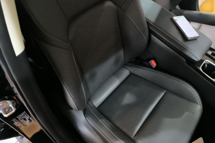 Used Toyota Camry 2024 Dual-Motor 2.0 HG Premium Edition Right Front Seat