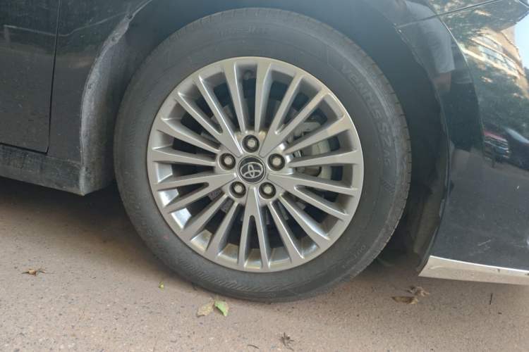 Used Toyota Camry 2024 2.0G Prestige Edition Right Front Wheel Hub