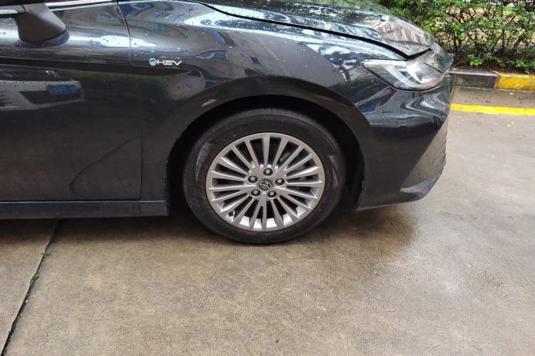 Used Toyota Camry 2024 Dual-Motor 2.0 HG Premium Edition Right Front Wheel Hub