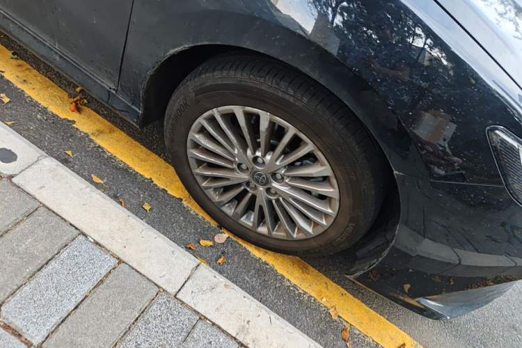 Used Toyota Camry 2024 2.0G Prestige Edition Right Front Wheel Hub