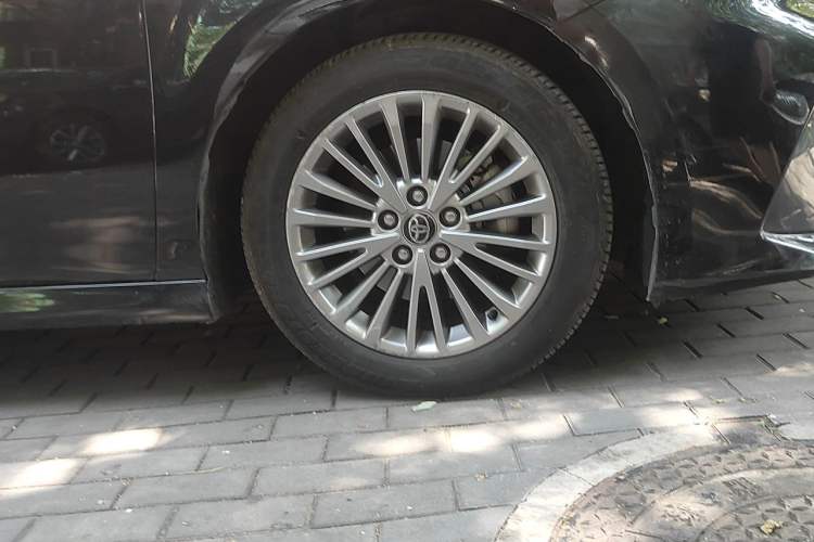 Used Toyota Camry 2024 Dual-Motor 2.0 HGVP Luxury Edition Right Front Wheel Hub