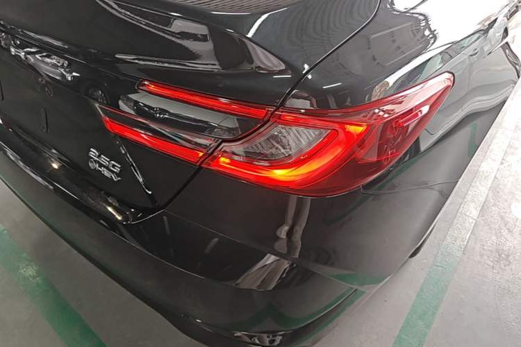 Used Toyota Camry 2024 Dual-Engine 2.5HG Prestige Edition Right Rear Taillight